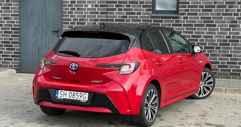 Toyota Corolla cena 84900 przebieg: 89000, rok produkcji 2019 z Szklarska Poręba małe 667